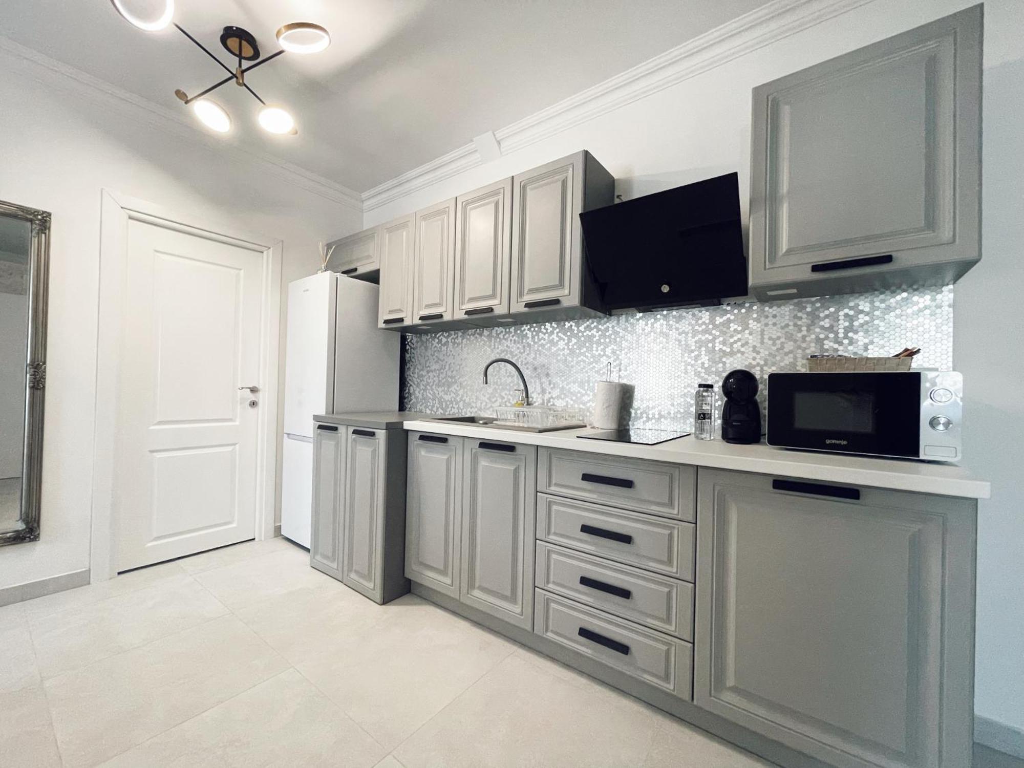 Rv Premium Apartments Арад Екстериор снимка