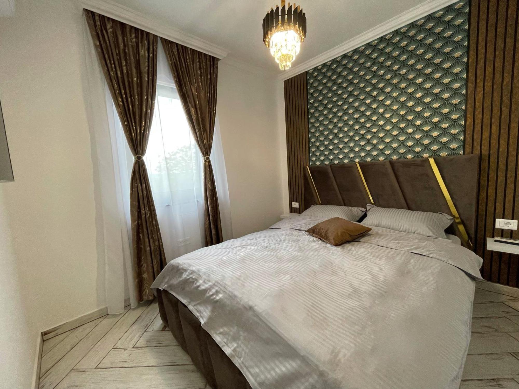 Rv Premium Apartments Арад Екстериор снимка